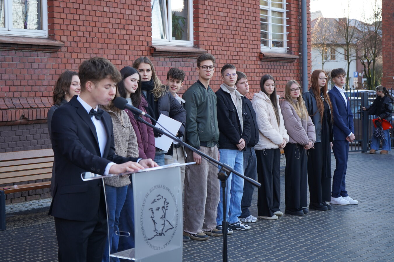 Przekazanie władzy nowo wybranej Radzie Samorządu Uczniowskiego